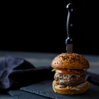 Jak na perfektní bulku na burger