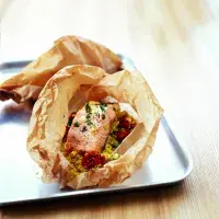 Kořeněný losos v balíčku