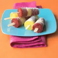Mangovo-jahodové špalky Mangovo-jahodové špalky