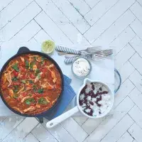 Mexický kuřecí kotlík s rýží a fazolemi