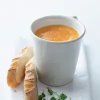 Mrkvová polévka s koriandrem