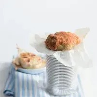 Muffiny s pečeným česnekem