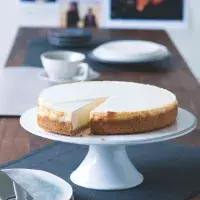 Jak upéct dokonalý cheesecake, aby byl vláčný uvnitř a nepopraskal