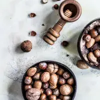 Co s vlašáky, pistáciemi, lískáči, kokosem, mandlemi a pekany v kuchyni