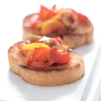Chlebíček pepperonata