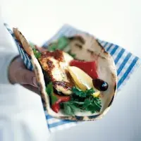 Plněná chlebová placka