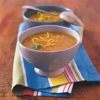 Polévka z červené čočky