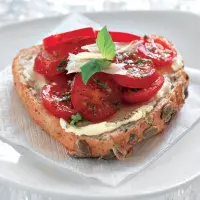 Rajčatový chlebíček