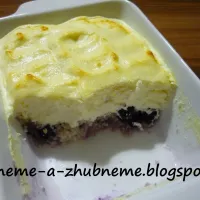 Zapečený kuskus s borůvkami a tvarohovou čepicí