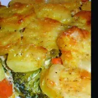 Zapékané brambory se zeleninou