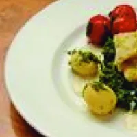 Pangasius na listovém špenátu se smetanou