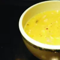 Asijská kukuřičná polévka s kuřecím masem