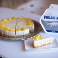 Mangový cheesecake s makadamovými ořechy a kokosem