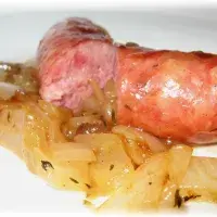 Savojské klobásky (diots) na bílém víně