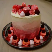 Malinový ombré dort