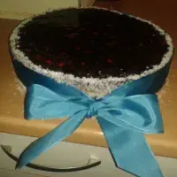 Borůvkový cheesecake s karamelem a bílou čokoládou