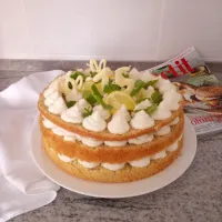 Kořeněný dort s citronovým krémem Kořeněný dort s citronovým krémem