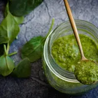 7x jarní zelené pesto