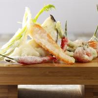 Zeleninová tempura s ochucenou majonézou