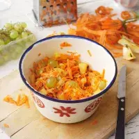 Klasický mrkvový salát