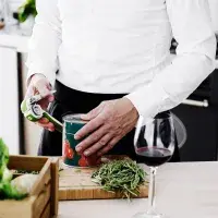 dTest testoval rajčata v plechovce. Výsledky nemile překvapily