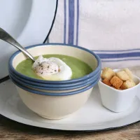 Letní hrášková polévka