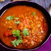 30 čočkových polévek: Výživné recepty z různých druhů čočky na každý den i pro slavnostní příležitosti