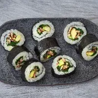 Vegetariánské sushi rolky  Vegetariánské sushi rolky