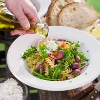 Jak vybrat nejlepší olivový olej a jak ho použít