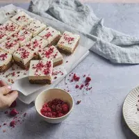 Kakaový koláč s tvarohovým krémem