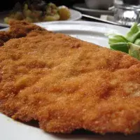 Klasika k obědu: telecí řízek