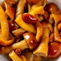 Škola vaření: Jak na nakládání hub a zeleniny na kyselo