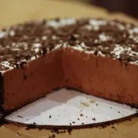 Dvojnásobně čokoládový veganský cheesecake  Dvojnásobně čokoládový veganský cheesecake