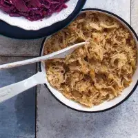 Dušené bílé zelí