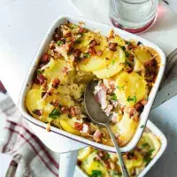 Francouzské brambory se sýrem