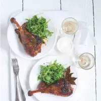 Krůtí stehna na hořčici