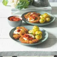 Květákové ‚řízky‘ s mozzarellou Květákové ‚řízky‘ s mozzarellou