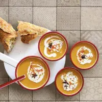 Mrkvový krém s badyánem