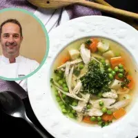 Jak připravit silný vývar podle Marka Fichtnera: Podle jeho receptu bude krásně želírovat