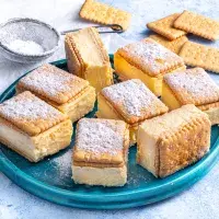 Nepečené pudinkové řezy