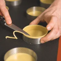 Jak správně připravit a upéct křehké těsto