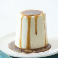 Panna cotta s kávovým sirupem Panna cotta s kávovým sirupem
