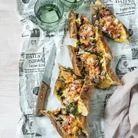 Plněná zapečená bageta