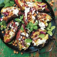 Plněné batáty z grilu