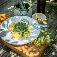 Špagety s libečkovým pestem