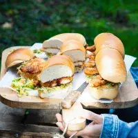 Sendvič s kuřecími stripsy