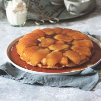 Tarte Tatin (obrácený jablkový koláč)