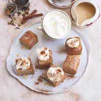 Třímlékový koláč s chai