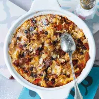 Tvarohový kugl se sušeným ovocem