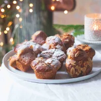 Vánočkové trojlístky z formiček na muffiny